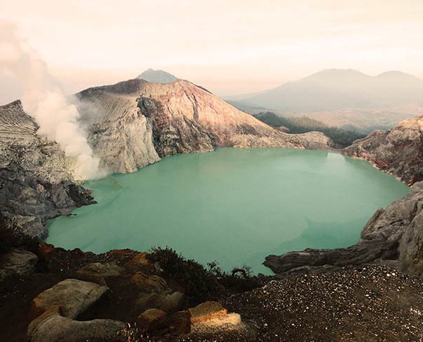 Paket Wisata Kawah Ijen Pulau Menjangan