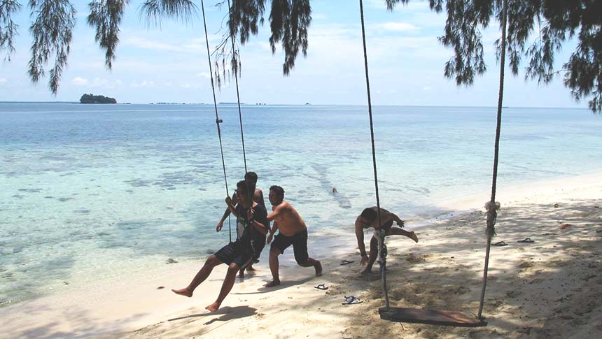Paket Wisata Pulau Harapan Murah