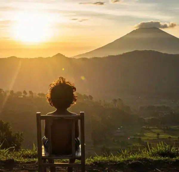 tradisi ruwatan rambut gimbal dieng